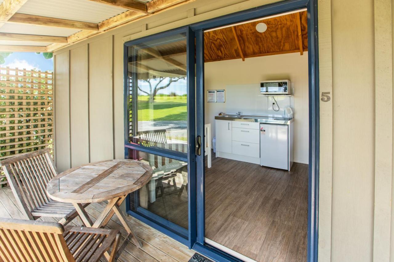 Hotel Camp Waipu Cove Exterior foto